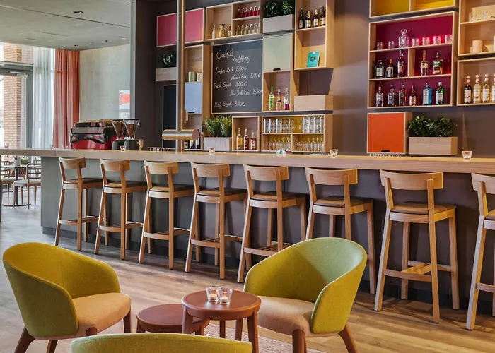 Hotel Intercityhotel Hamburg-barmbek 4*