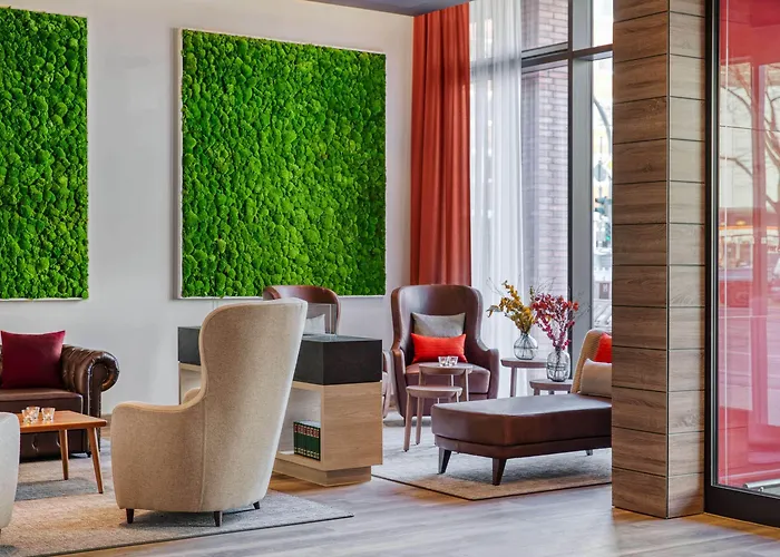 Intercityhotel Hamburg-barmbek 4*